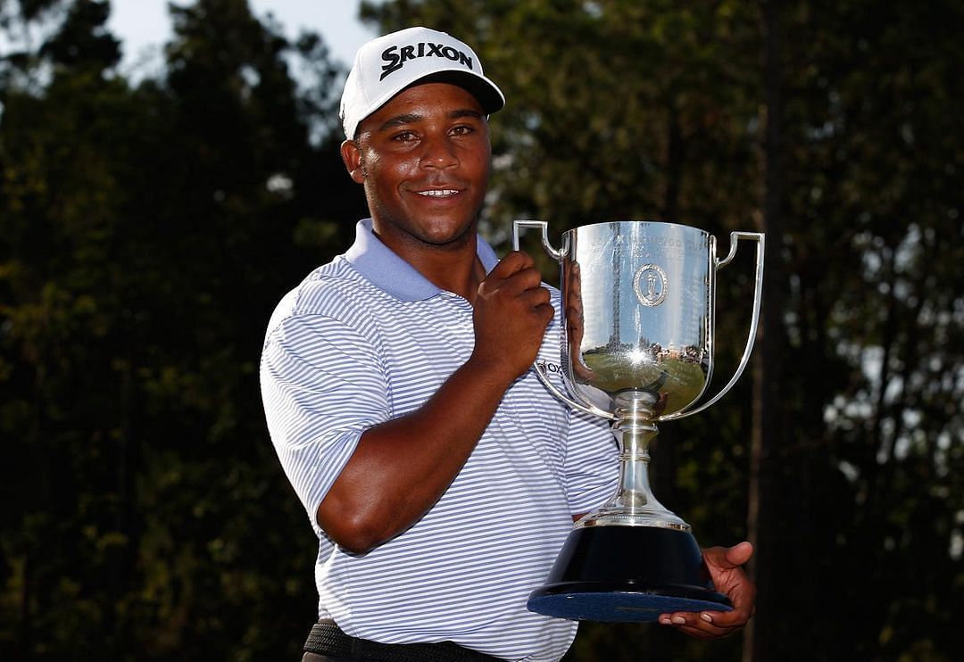 Harold Varner III's Caddie